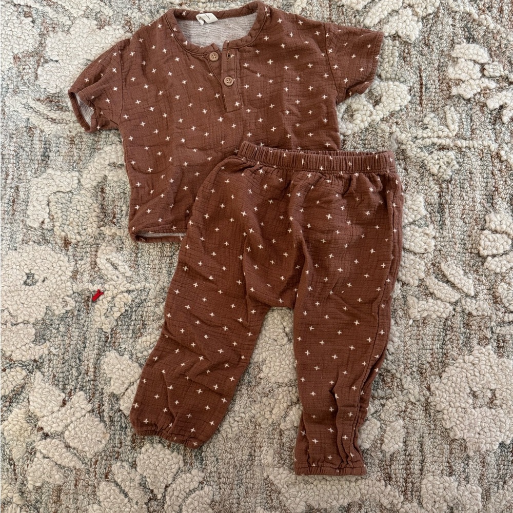 Quincy Mae Brown Kids Matching Set